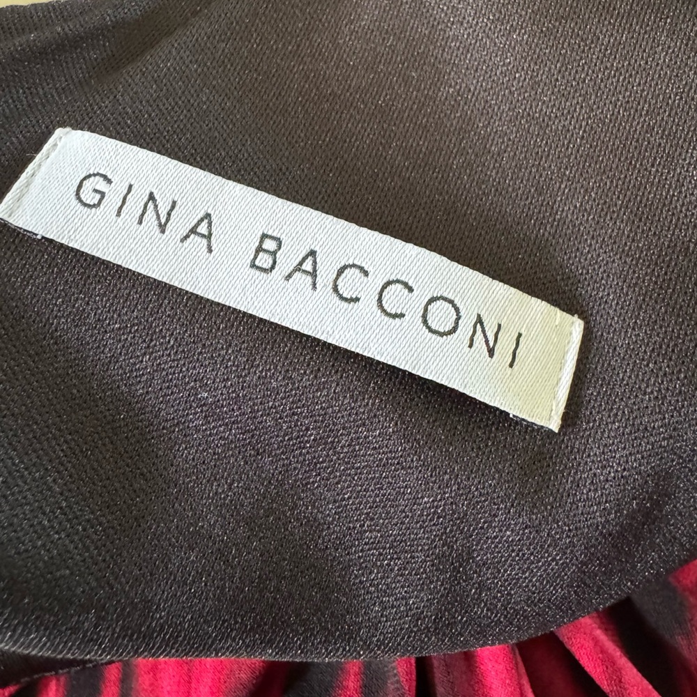 Gina Bacconi Red and Black Dress with 3/4 Sleeves, Size 6, Lined, Twist Front - Picture 10 of 11